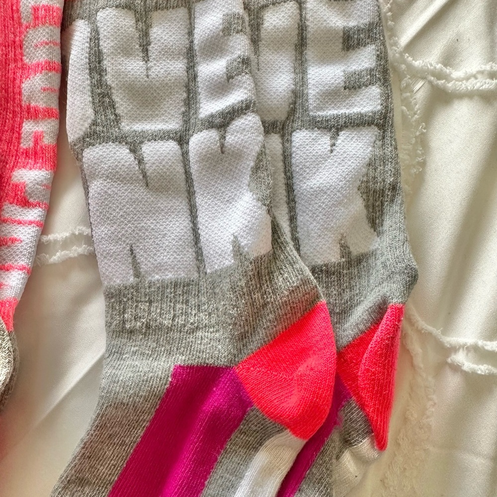 Pink socks - Picture 3 of 6